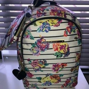 NWT Betsey Johnson bag